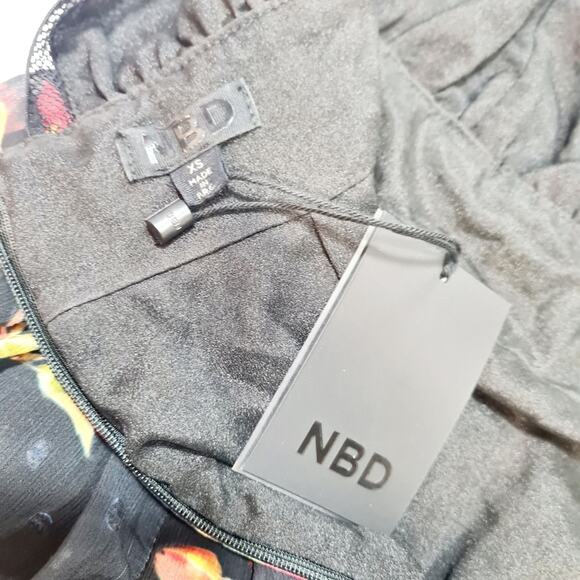 NBD Isaac Dress in Red Floral Print XS - Picture 10 of 11